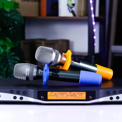 Micro không dây hát karaoke KIWI A8 PRO thumb 6